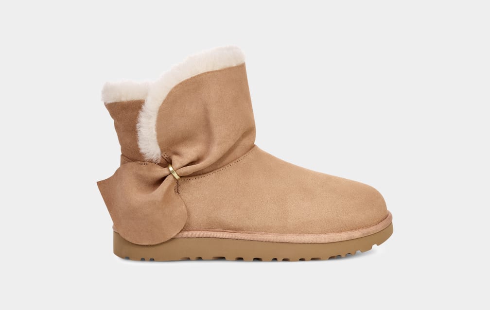Classic mini twist boot on sale